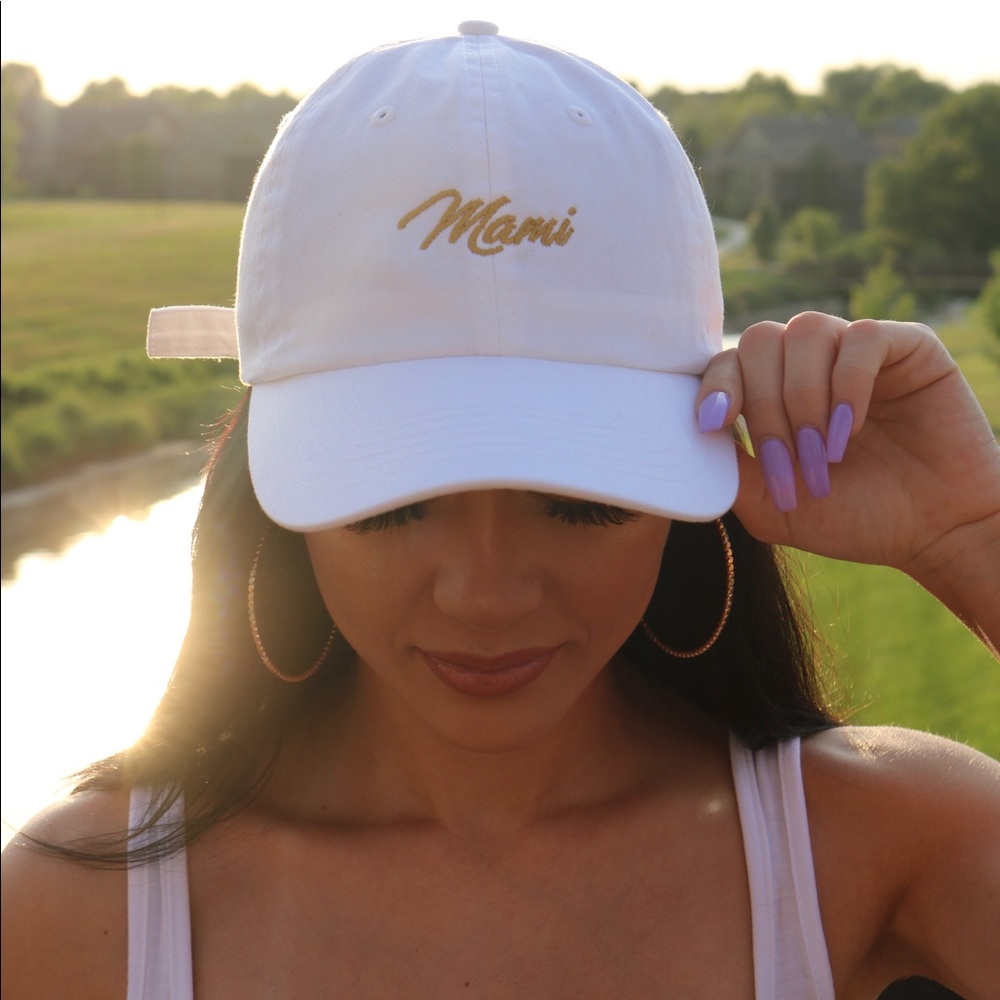 Mami dad hat